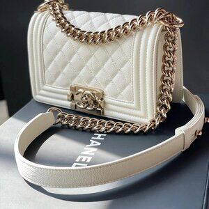 Classic CHANEL Bag: A Stylish and Versatile Choice for Elegance